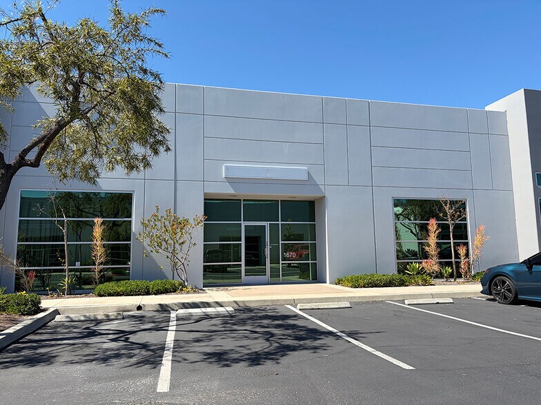 More Photos Of 1660-1676 Ord Way, Oceanside Warehouse For Lease