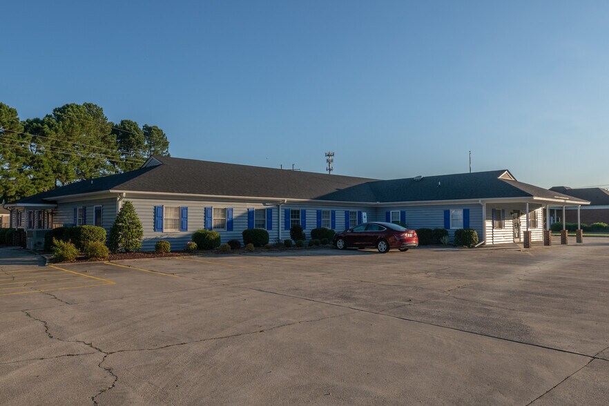 More Photos Of 2302 Cedar Run Pl NW, Wilson Daycare Center For Sale