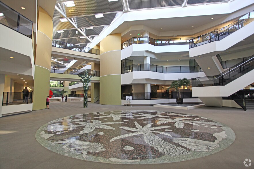 More Photos Of 1 Baxter Way, Westlake Village Office For Lease