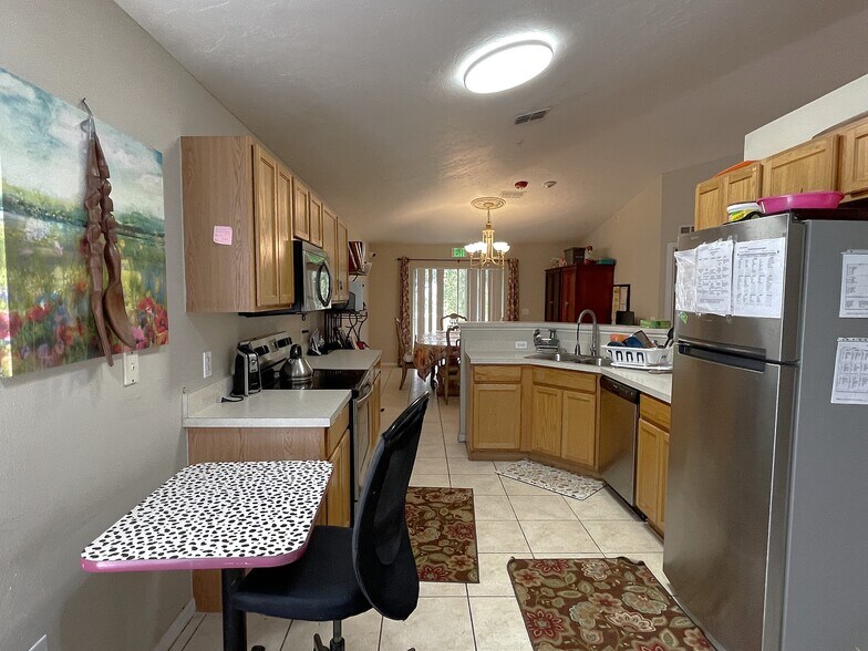 More Photos Of 185 Winding Cove Ave, Apopka Healthcare For Sale