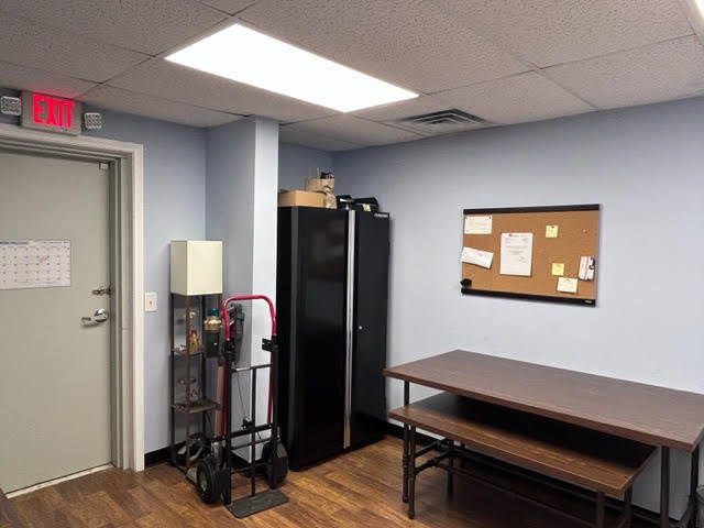 More Photos Of 409 Highway 64, Ocoee Showroom For Sale