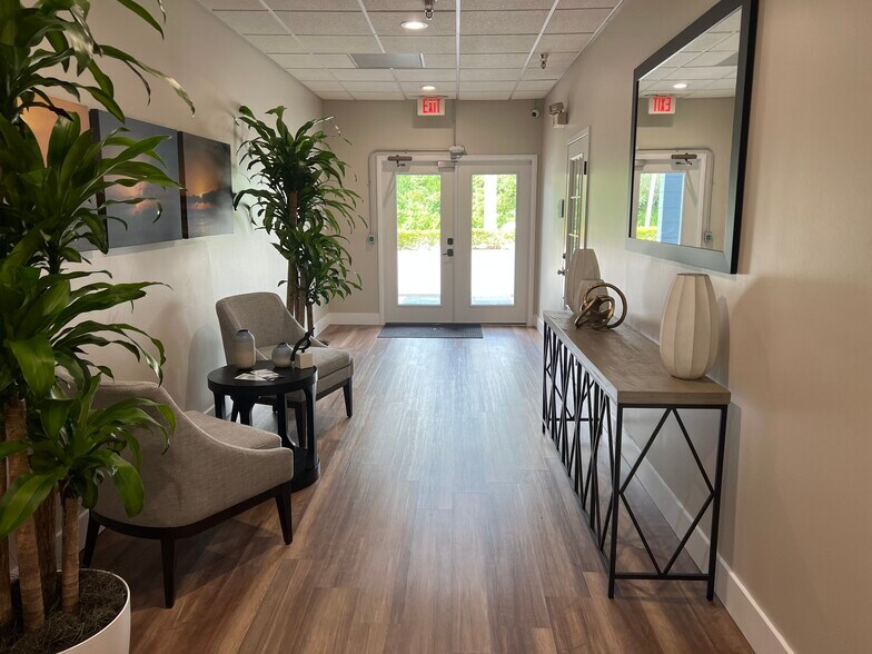 More Photos Of 1465 S Fort Harrison Ave, Clearwater Office For Lease