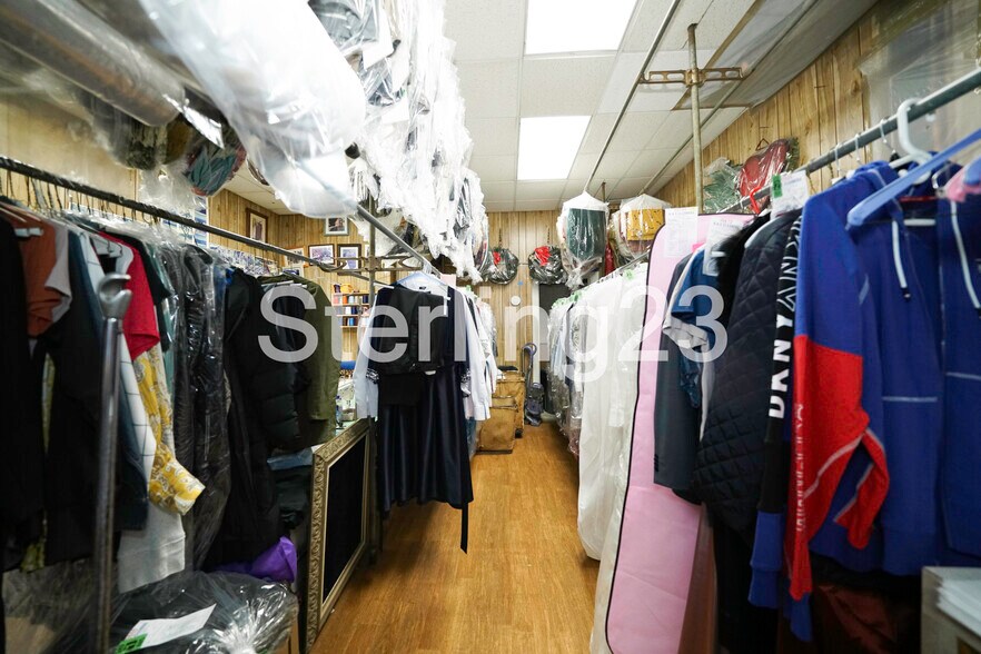 More Photos Of 28-01 23rd Ave, Astoria Storefront Retail Residential For Lease