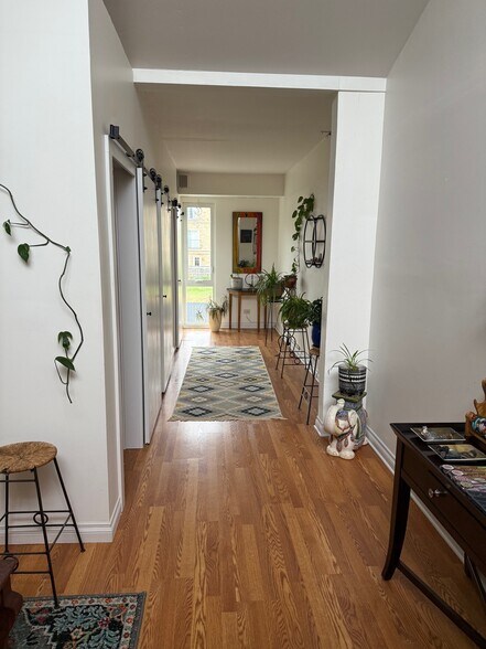 More Photos Of 100 S Madison St, Denver Loft Creative Space For Lease