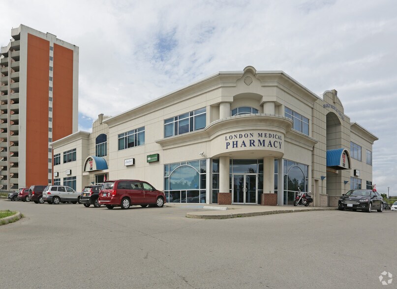 Primary Photo Of 595 Bradley Ave, London Medical For Lease