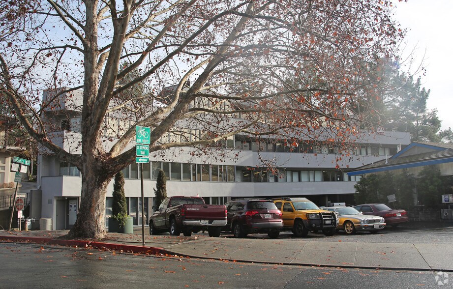 More Photos Of 50 Vashell Way, Orinda Office For Lease