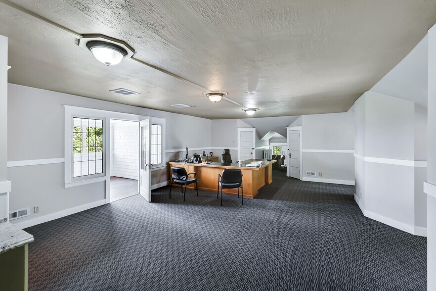 More Photos Of 820 W 7th Ave, Spokane Office Residential For Sale