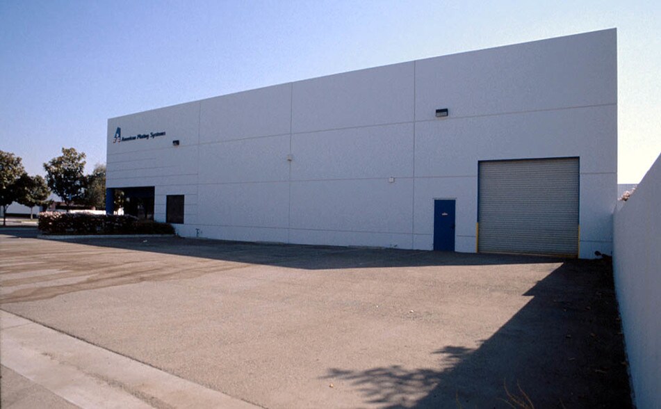 More Photos Of 2150 Maple Privado, Ontario Warehouse For Lease