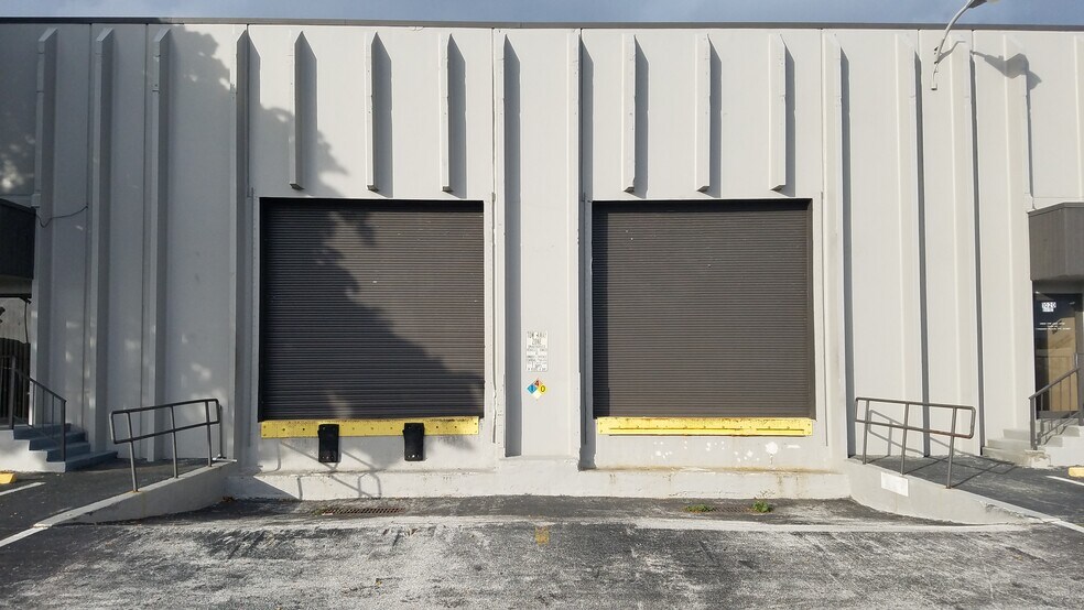 More Photos Of 1020 SW 10th Ave, Pompano Beach Distribution For Lease