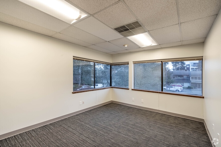 More Photos Of 7981 168th Ave NE, Redmond Office For Lease