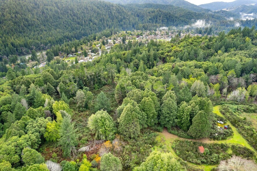More Photos Of 3167 Redwood Dr, Redway Land For Sale