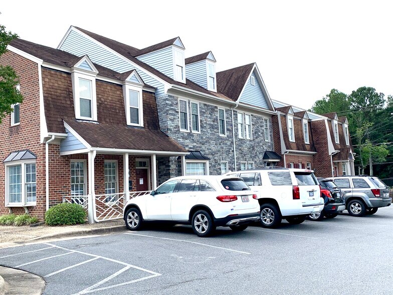 More Photos Of 211 E Six Forks Rd, Raleigh Loft Creative Space For Sale