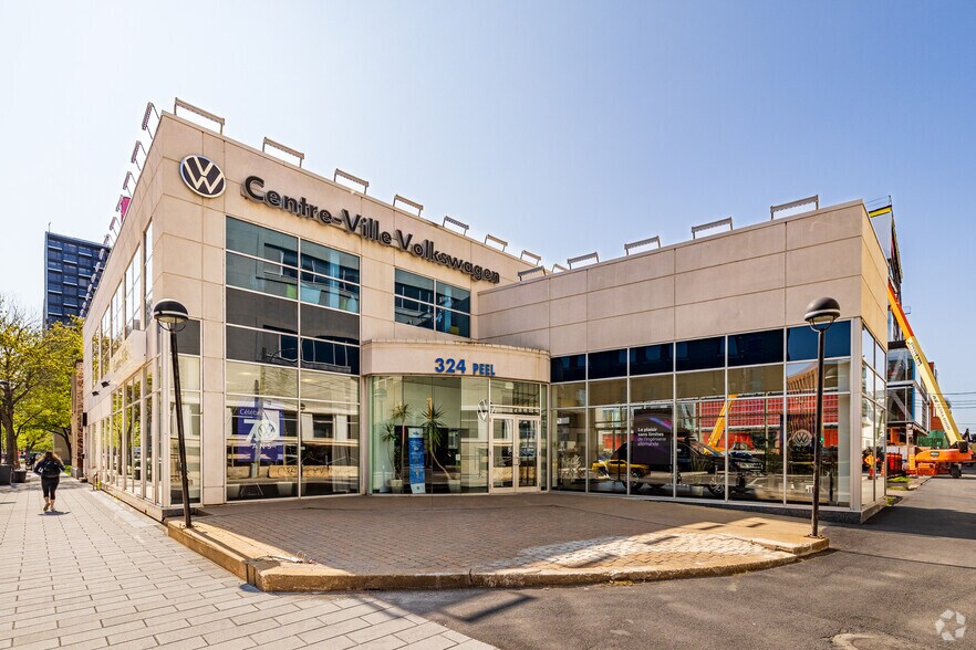Primary Photo Of 322-324 Rue Peel, Montréal Auto Dealership For Lease