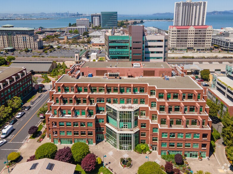 More Photos Of 5980 Horton St, Emeryville Research And Development For Lease