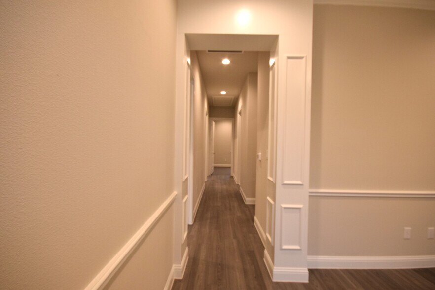 More Photos Of 2601 Little Elm Parkway, Little Elm Office For Sale
