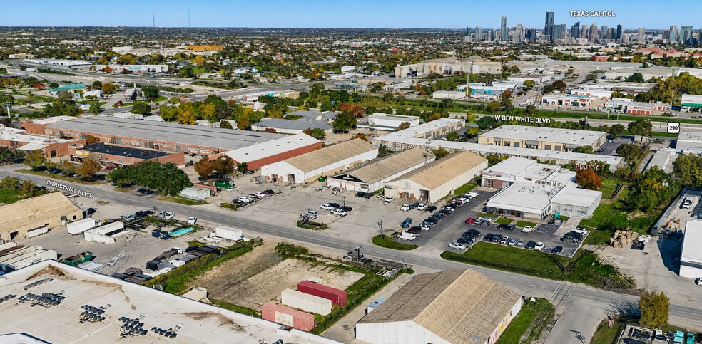 More Photos Of 201-217 Industrial Blvd, Austin Warehouse For Lease