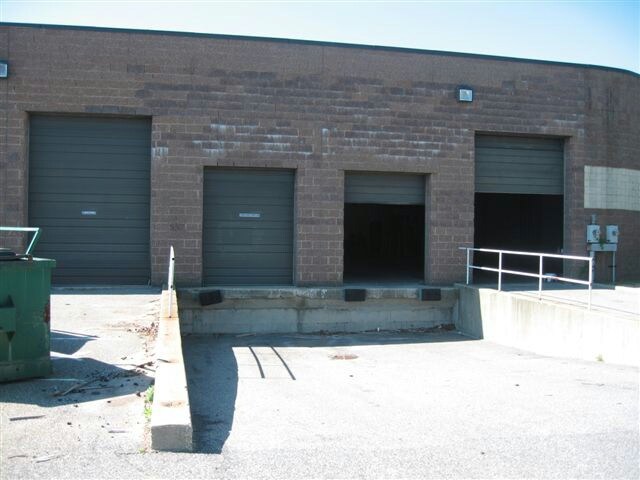 More Photos Of 200 Trade Zone Dr, Ronkonkoma Unknown For Lease