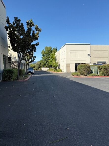 More Photos Of 355 Piercy Rd, San Jose Research And Development For Sale