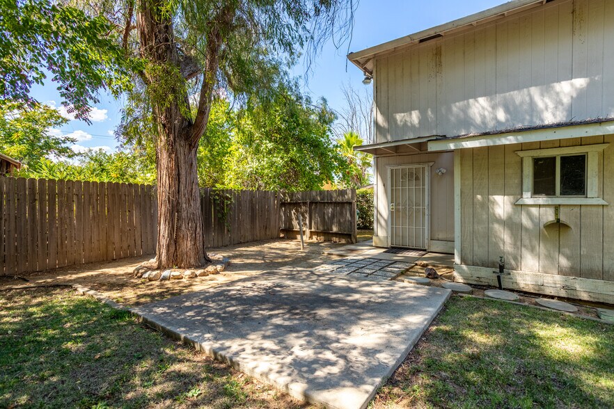 More Photos Of 2616 W Hillside Dr, Anderson Apartments For Sale