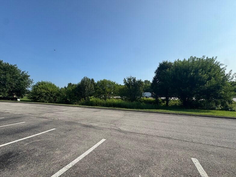 More Photos Of 100 Hometown Plz, Sellersburg Storefront For Sale