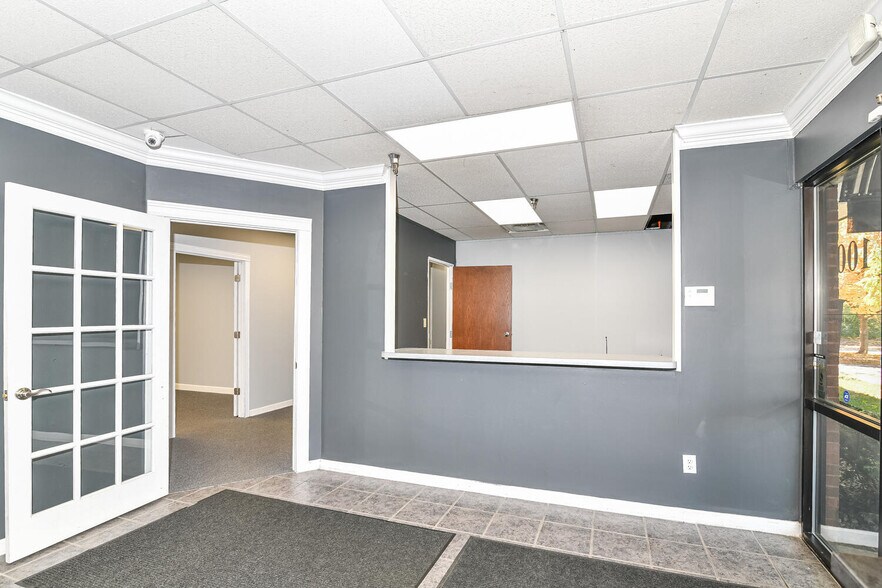 More Photos Of 8383 Craig St, Indianapolis Loft Creative Space For Sale