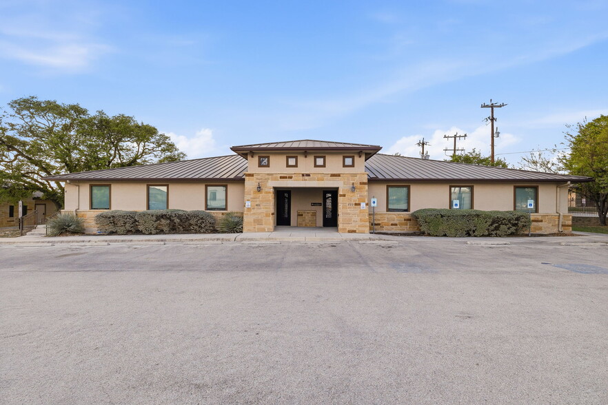 Primary Photo Of 10007 Huebner Rd, San Antonio Office For Sale