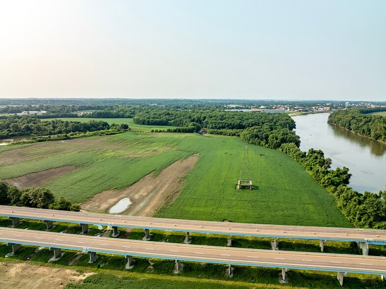 More Photos Of fort knox dr, Vincennes Land For Sale