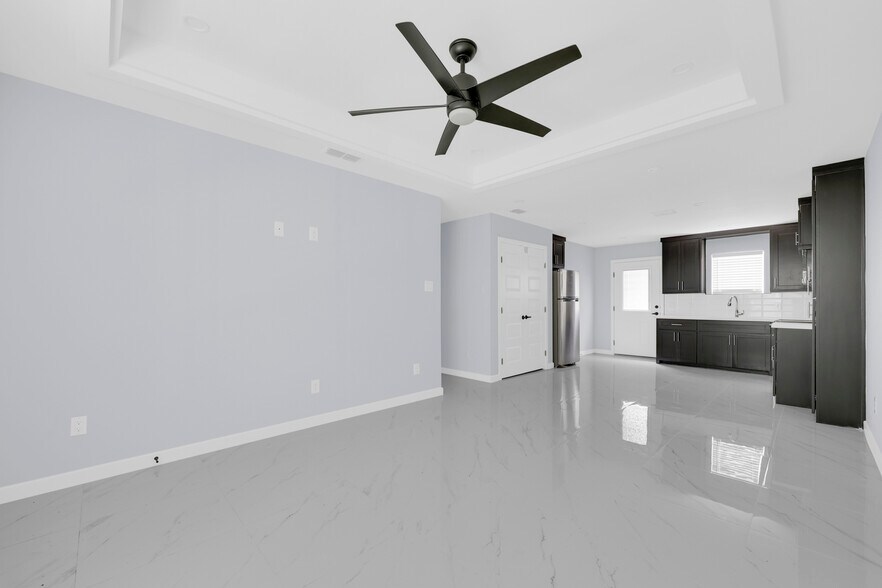 More Photos Of 1612 Shadow Creek, Weslaco Apartments For Sale