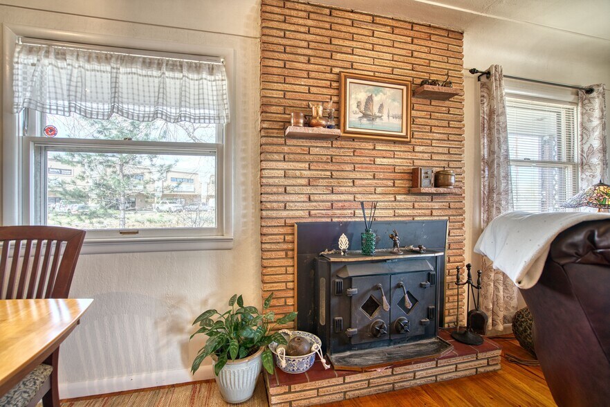 More Photos Of 3221 E Mulberry St, Fort Collins Freestanding For Sale