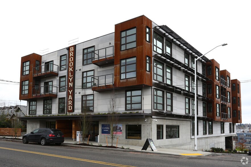 More Photos Of 4780 SE Milwaukie Ave, Portland Apartments For Sale