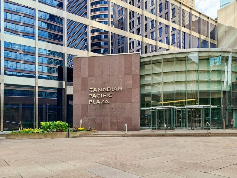 More Photos Of 120 S 6th St, Minneapolis Coworking Space