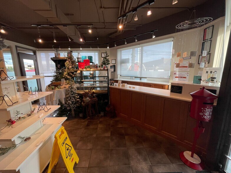 More Photos Of 31060 Peardonville Rd, Abbotsford Warehouse For Sale