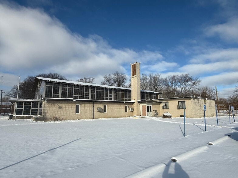 More Photos Of 27800 Annapolis Ave, Inkster Religious Facility For Sale
