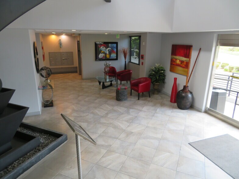 More Photos Of 5115 Clareton Dr, Agoura Hills Medical For Lease