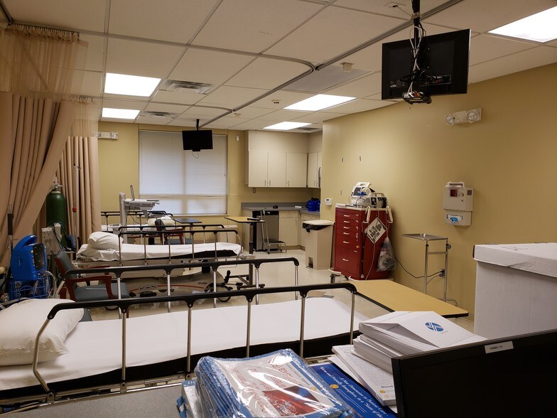 More Photos Of 1450 Parkside Ave, Ewing Medical For Lease