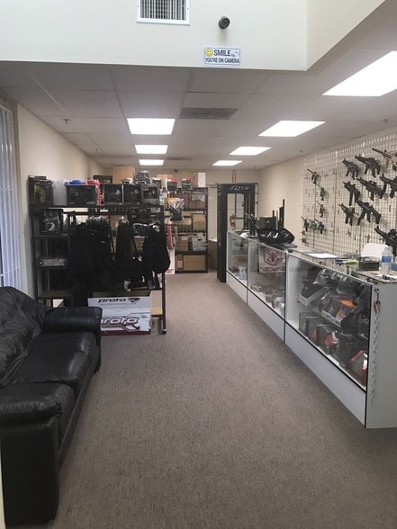 More Photos Of 12335 Denholm Dr, El Monte Warehouse For Lease