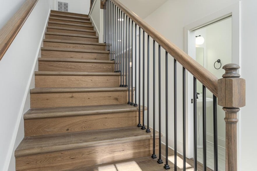 More Photos Of 353-505 Hungry Hollow Rd SE, Cleveland Multifamily For Sale