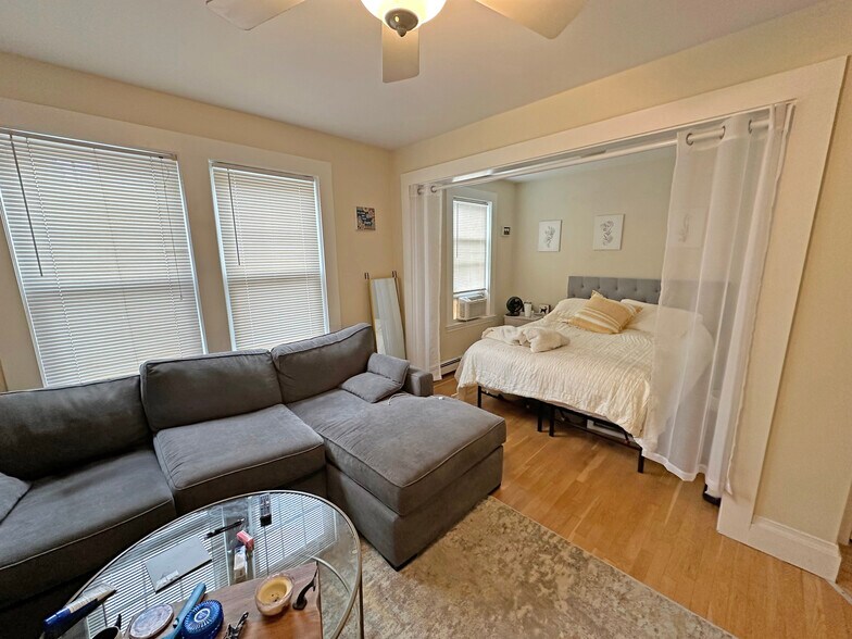 More Photos Of 428-432 E 3rd St, South Boston Apartments For Sale