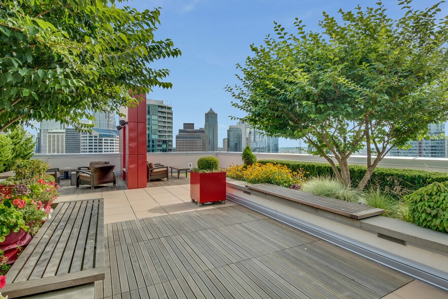 More Photos Of 2105 5th Ave, Seattle Apartments For Lease