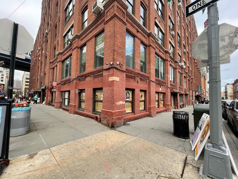 More Photos Of 58-78 Jay St, Brooklyn Office Residential For Lease
