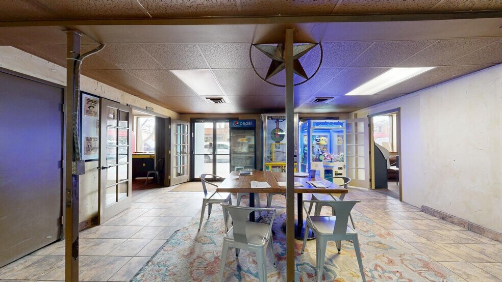 More Photos Of 316 N Center Ave, Hardin Specialty For Sale