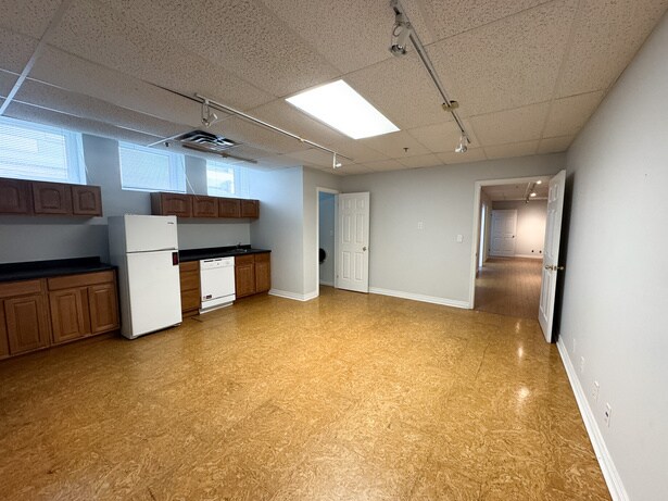 More Photos Of 1111 Main St, Moncton Office Residential For Lease