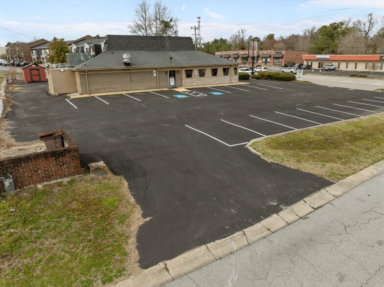 More Photos Of 1301 Gum Branch Rd, Jacksonville Restaurant For Lease