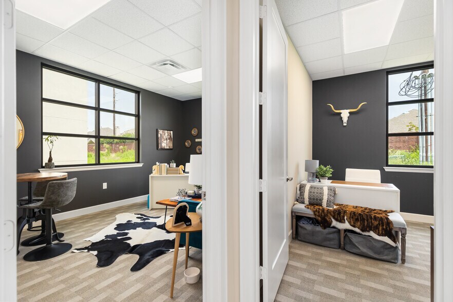 More Photos Of 8118 Fry Rd, Cypress Office For Lease