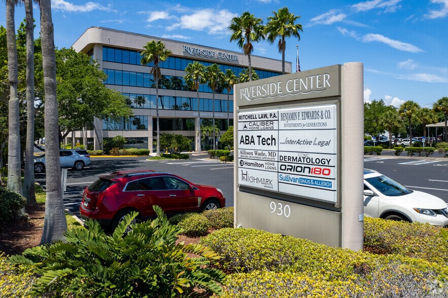 More Photos Of 930 Harper Blvd SW, Melbourne Medical For Lease