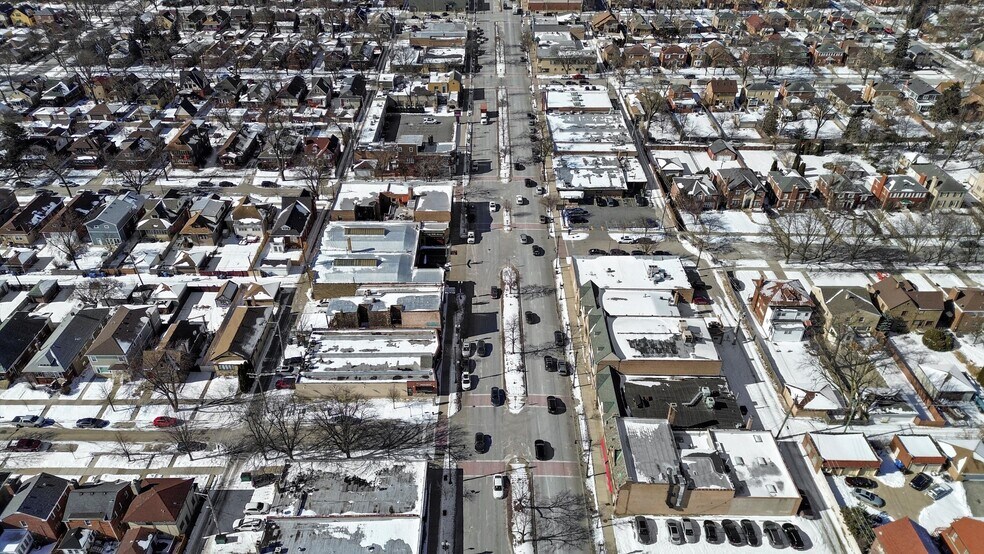 More Photos Of 2022-2026 W 95th St, Chicago Office Residential For Lease