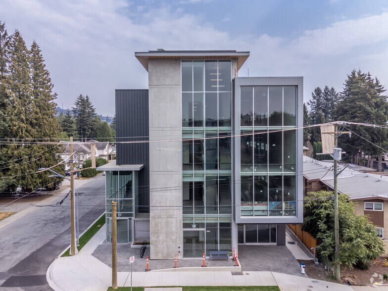 More Photos Of 2060 Mccallum Rd, Abbotsford Office For Lease