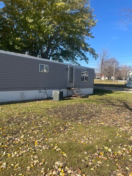 More Photos Of 115 6th Ave NE, Hayfield Land For Sale