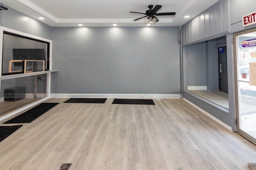 More Photos Of 3409 Greenmount Ave, Baltimore Storefront For Sale
