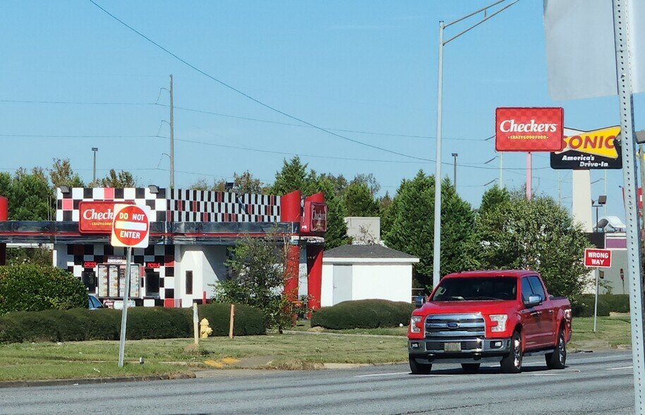 More Photos Of 3474 Victory Dr, Columbus Fast Food For Sale